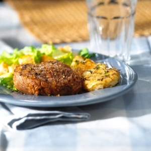 Canadian-Beef-Weeknight-Beef-Steak-and-Garlic-Smashed-Potatoes