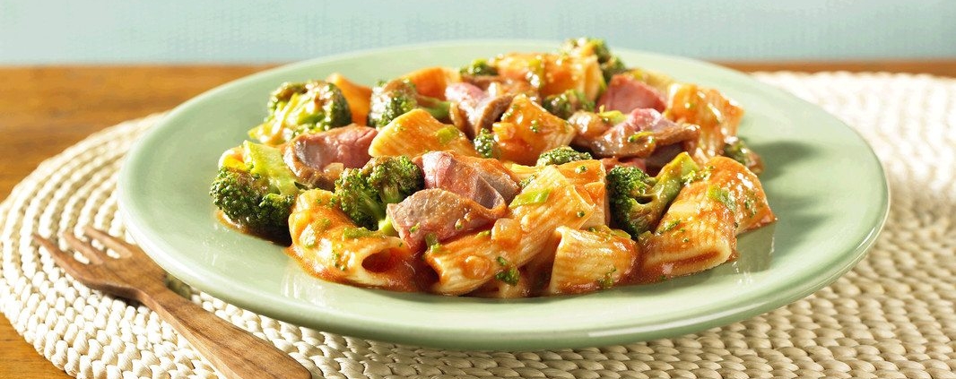 Canadian-Beef-Beef-and-Broccoli-Rigatoni