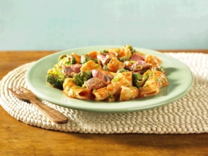 Canadian-Beef-Beef-and-Broccoli-Rigatoni