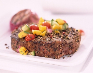 Canadian-Beef-Peppered-Beef-Steaks-with-Caramelized-Onions-and-Fruit-Salsa