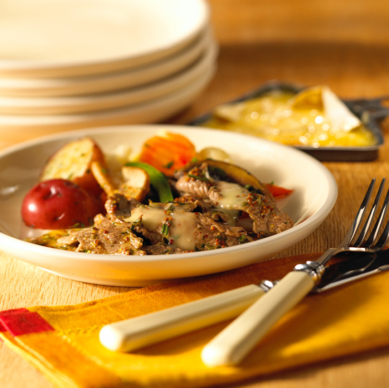 Raclette de boeuf et beurre aux herbes