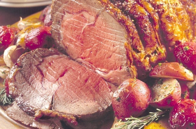 Canadian-Beef-Roast-Beef-with-Harvest-Vegetables