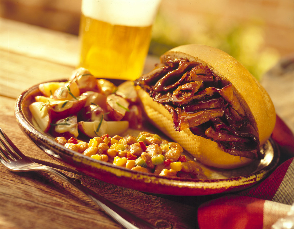 Canadian-Beef-Texas-Style-Beef-Brisket-Sandwiches