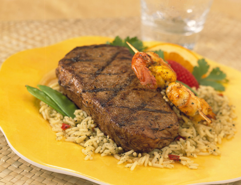 Boeuf à la coriandre et crevettes tachées