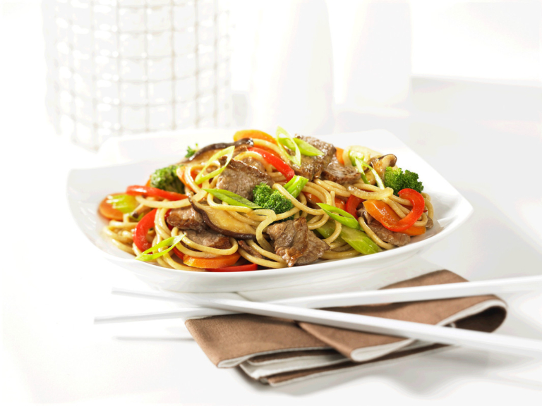 Pâtes au boeuf et á la sauce teriyaki
