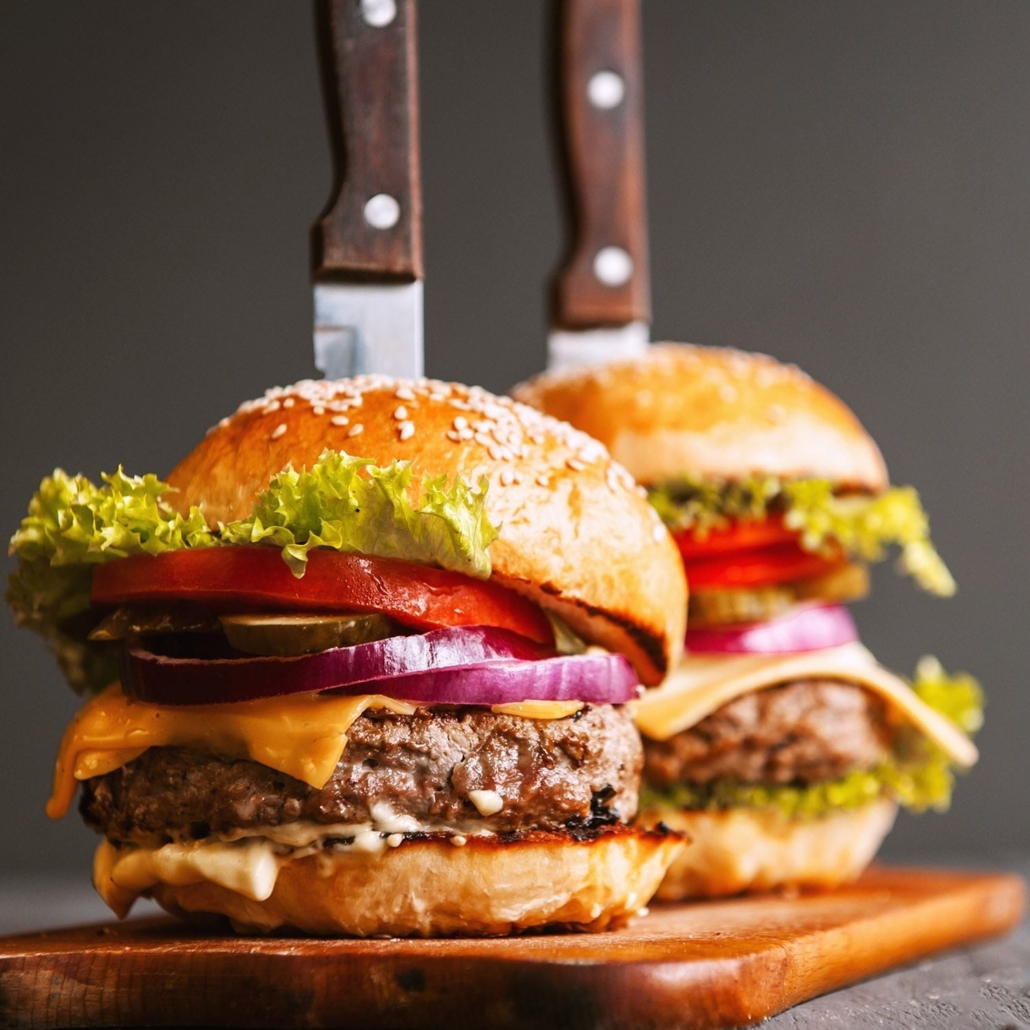 5 manières de faire des steaks à hamburger - wikiHow